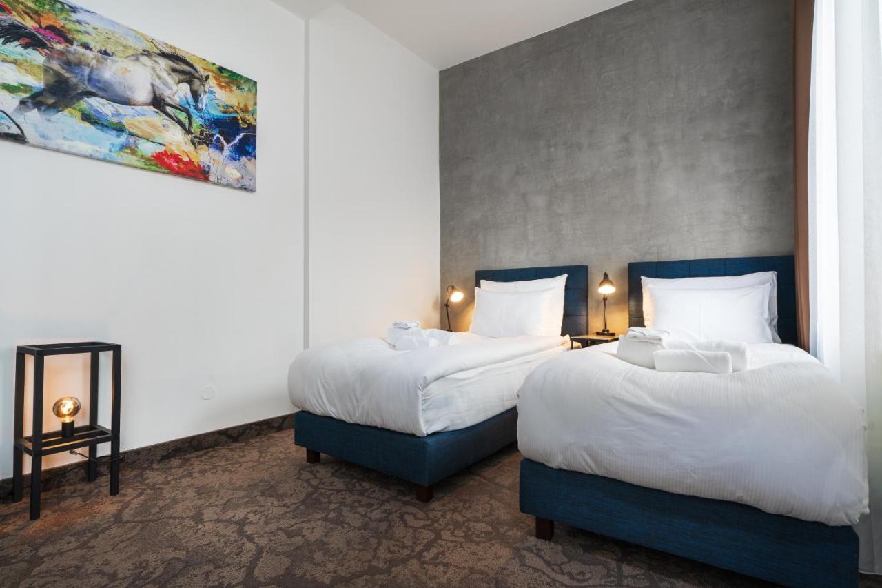 Riverside Hotel Пльзень Экстерьер фото