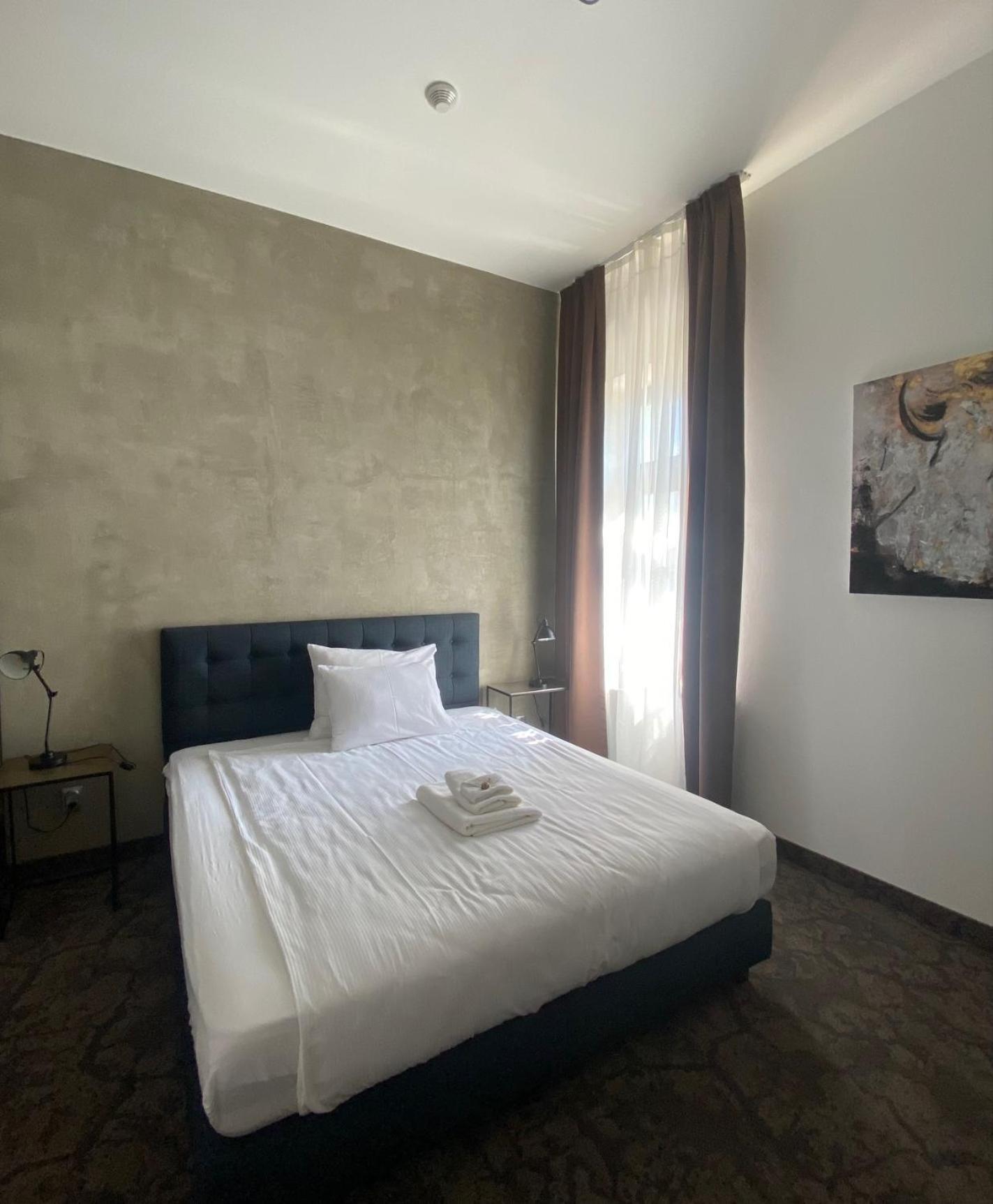 Riverside Hotel Пльзень Экстерьер фото