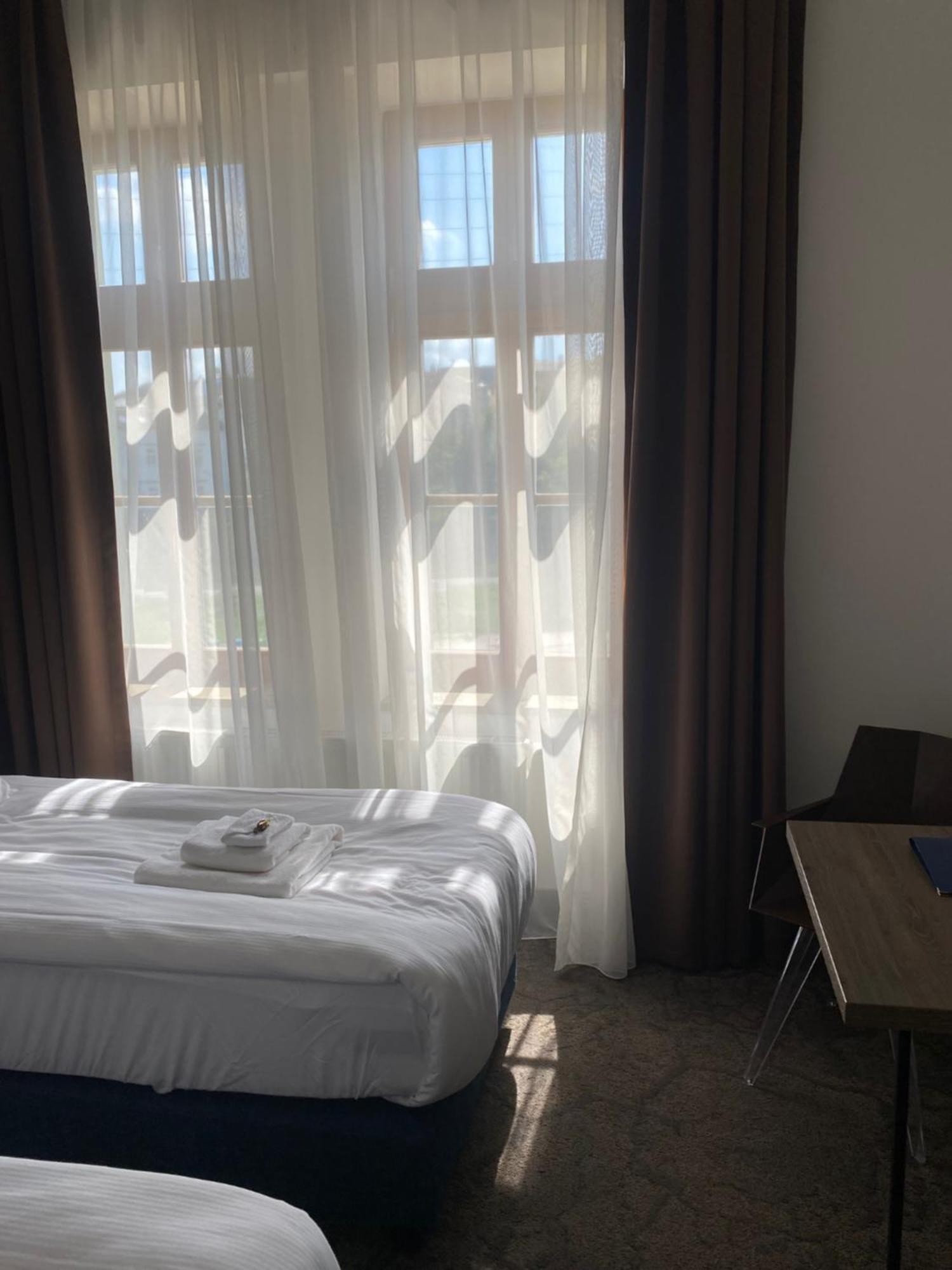 Riverside Hotel Пльзень Экстерьер фото